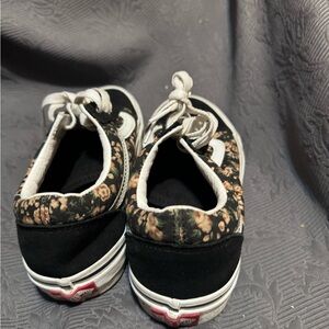 Vans shoes
